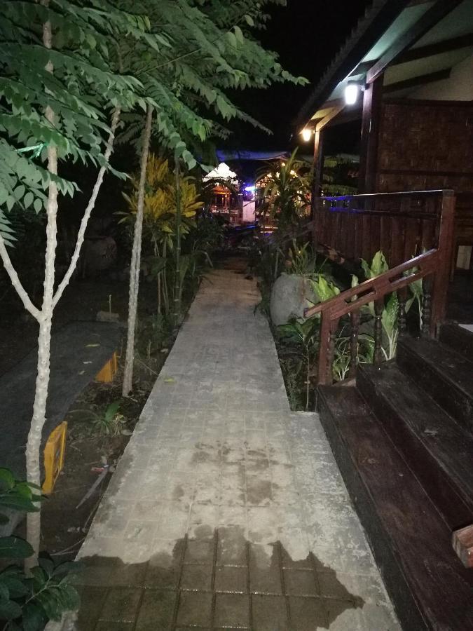 Thakho Sayyaphone Guesthouse מראה חיצוני תמונה